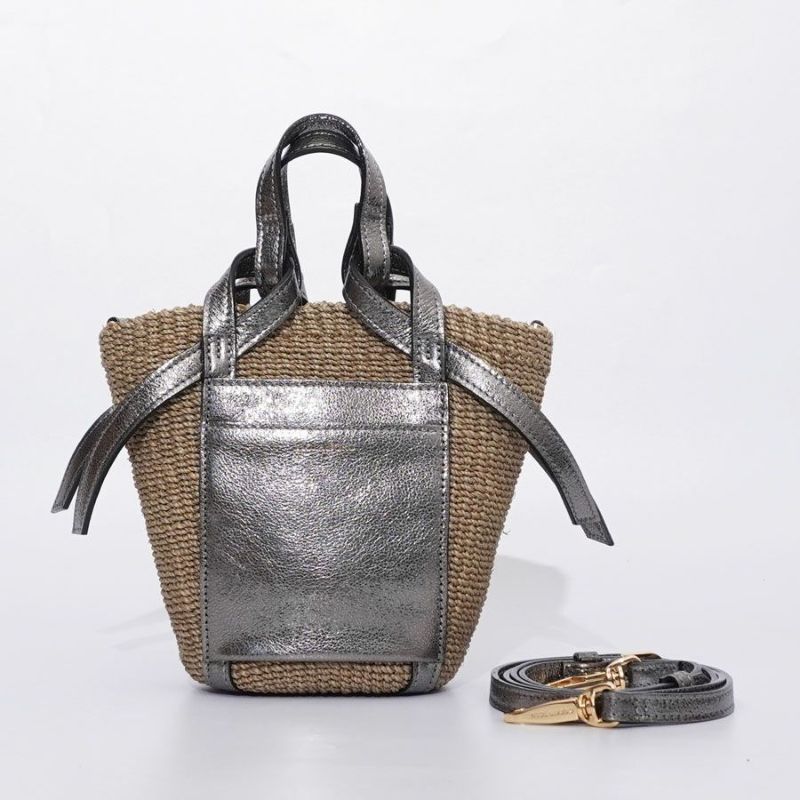 新品！VIOLAd’ORO　アバカレザー切替バッグ VIOLAd'ORO（ヴィオラドーロ）の「VIOLAd'ORO アバカレザー切替