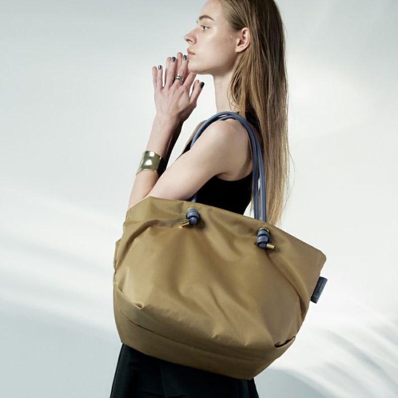 ぴか　Violad’oro BIANCA / V-2204 | VIOLAd'ORO OFFICIAL STORE